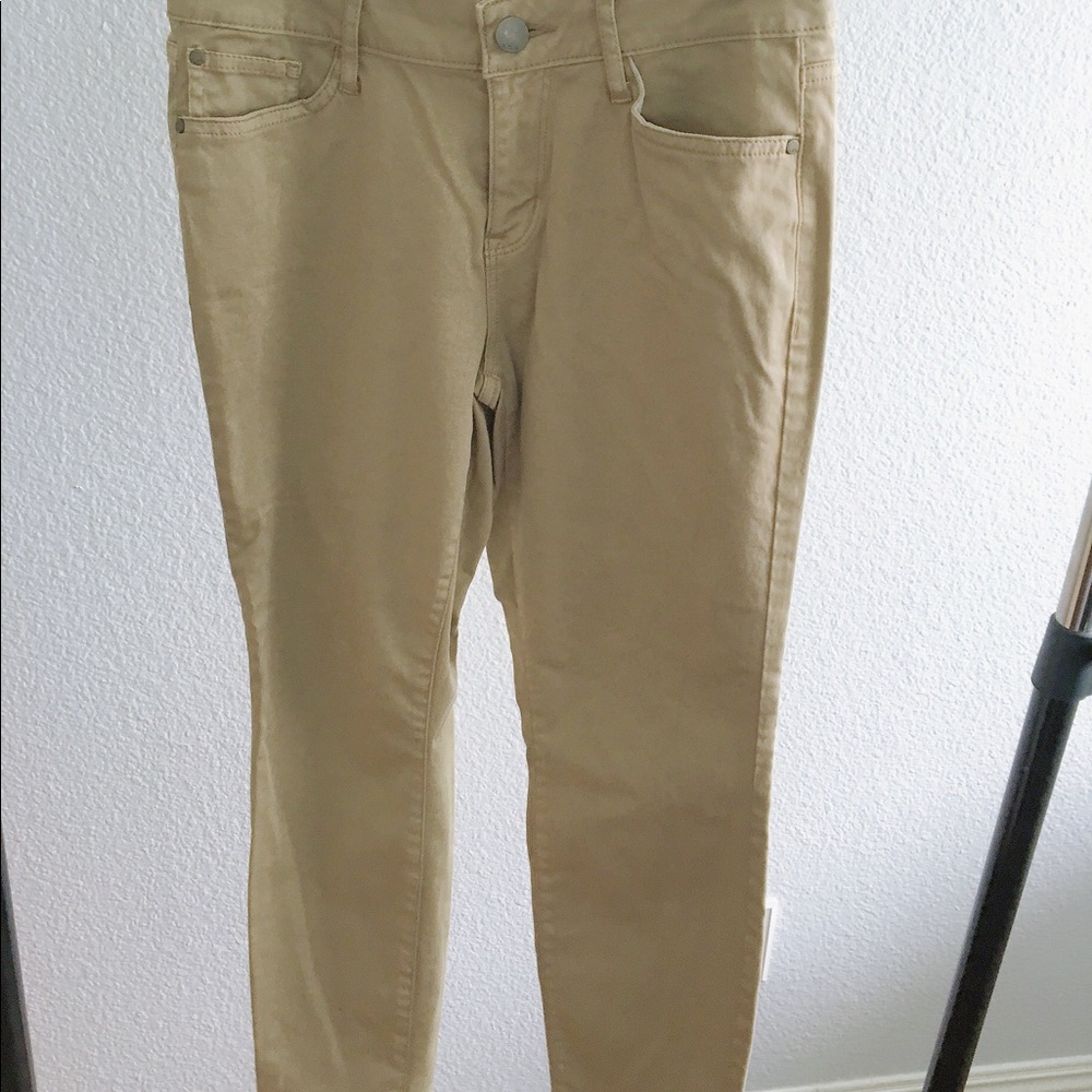 A.n.a Skinny Ankle Khakis